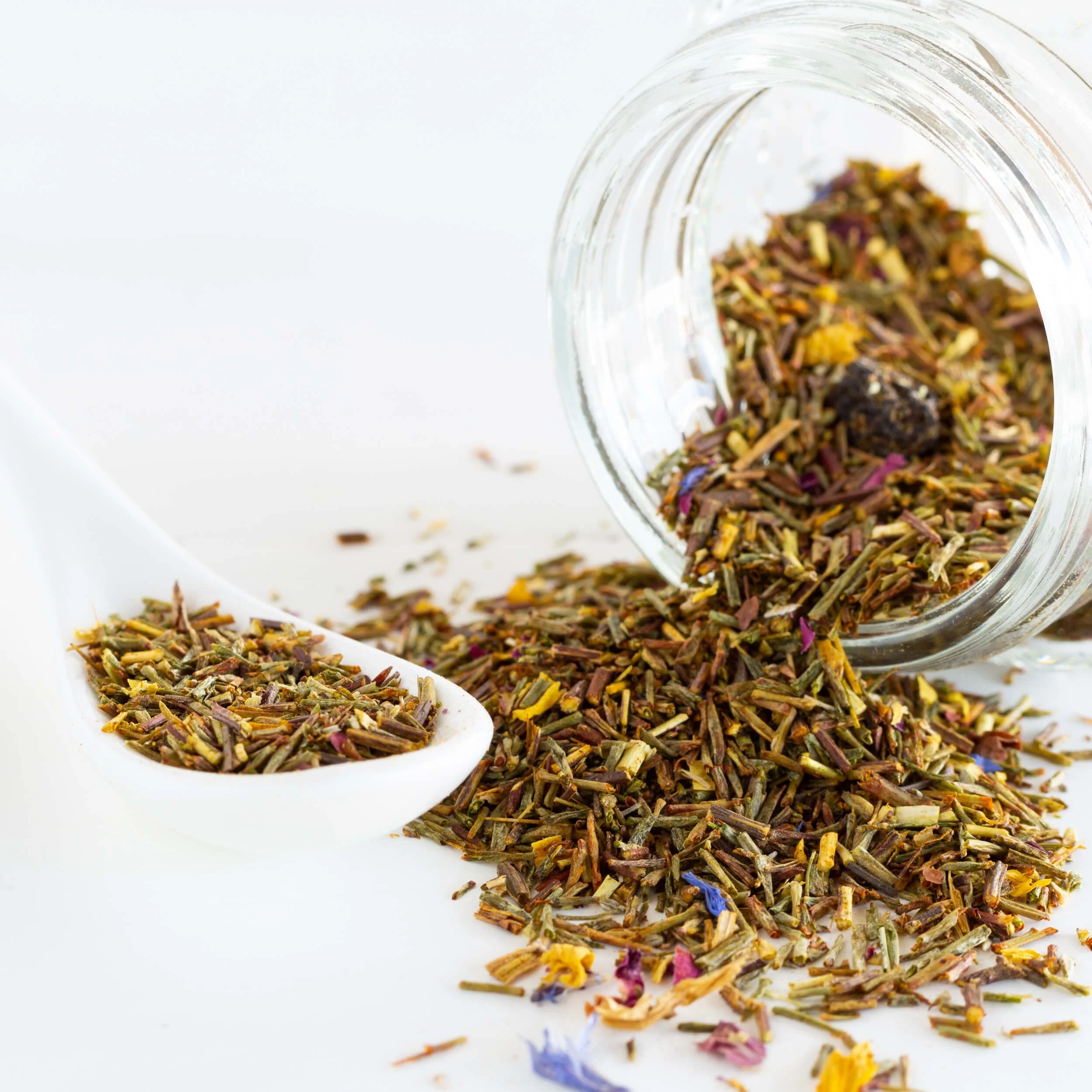 Green Rooibos with Blossoms Herbal Tea - Image 4