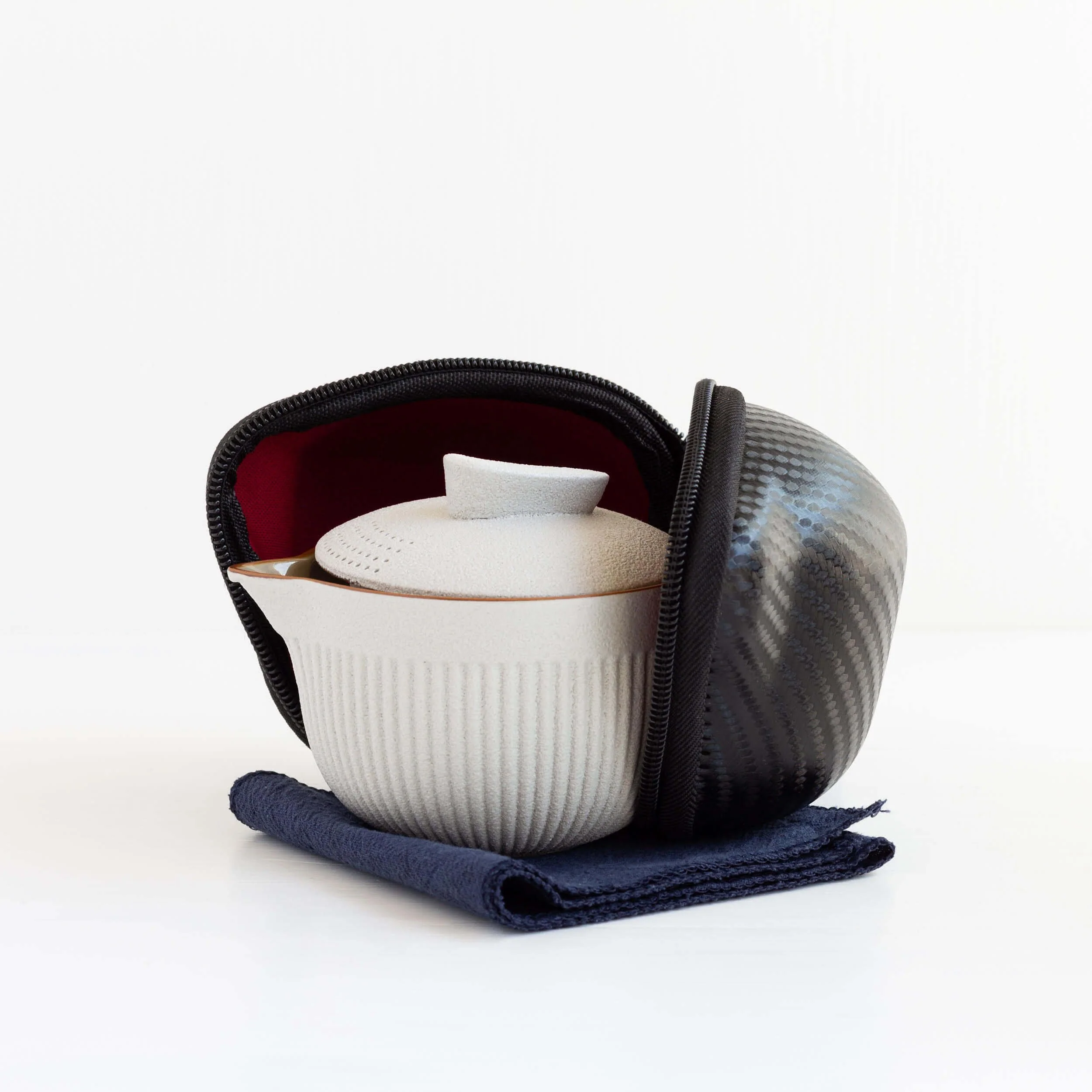Travel Tea Set with Case - Image 5